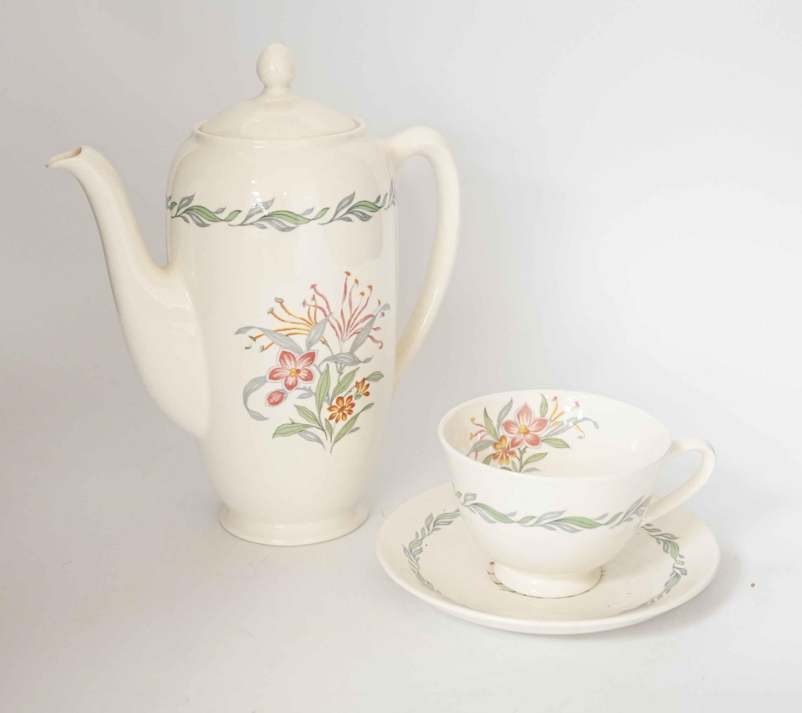 A Royal Doulton 'Fairfield' tea, coffee and dinner service